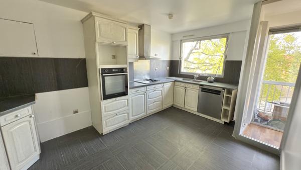 Appartement F6 de standing avec vue exceptionnelle sur le lac