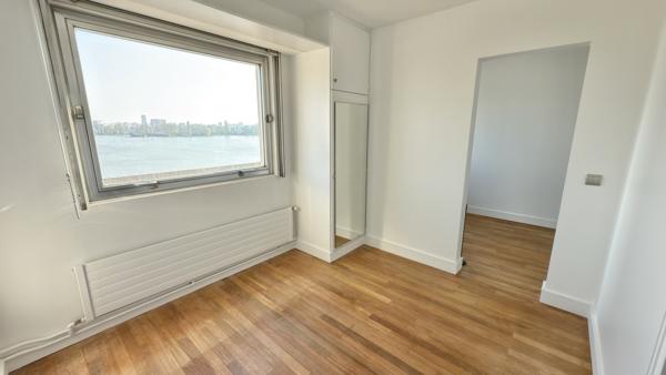 Appartement F6 de standing avec vue exceptionnelle sur le lac