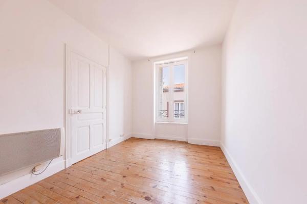 Appartement à vendre 2 pièces 40.68m² Clermont-Ferrand (63000)