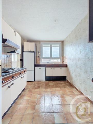 Appartement F4 à vendre  4 pièces - 75,94 m2 AUDINCOURT - 25