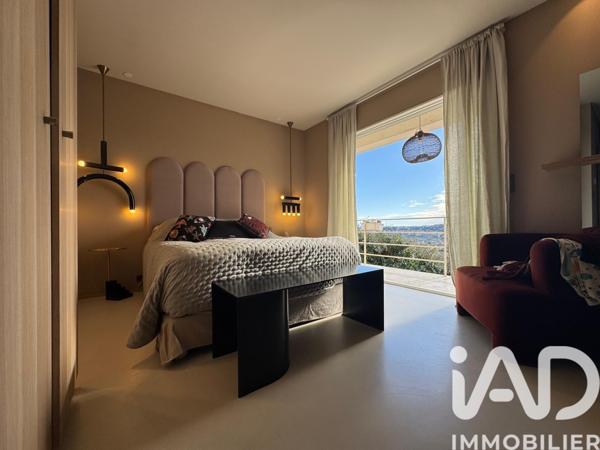 Maison à vendre 6 pièces 181 m² Nice