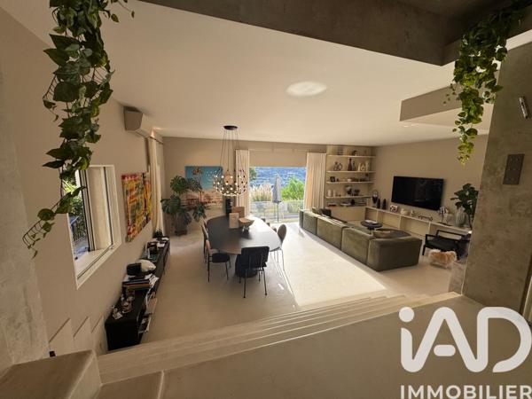 Maison à vendre 6 pièces 181 m² Nice