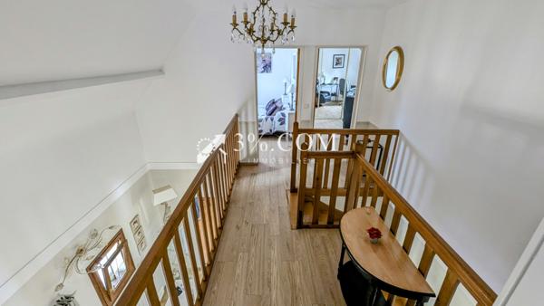 Maison 5 pièce(s) 4 chambre(s) 147 m²