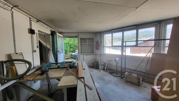 Immeuble à vendre  460 m 2   MORTEAU  - 25