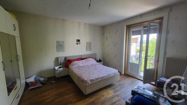 Immeuble à vendre  460 m 2   MORTEAU  - 25