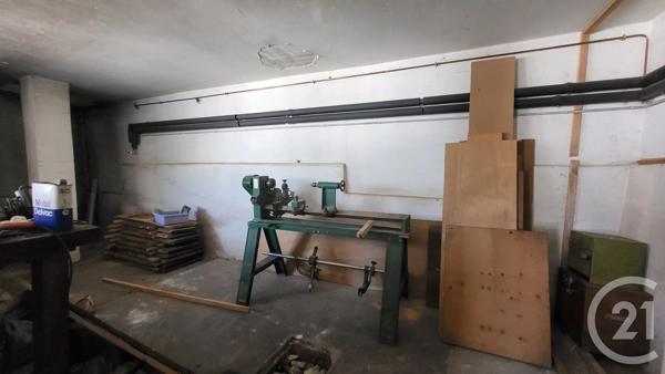 Immeuble à vendre  460 m 2   MORTEAU  - 25