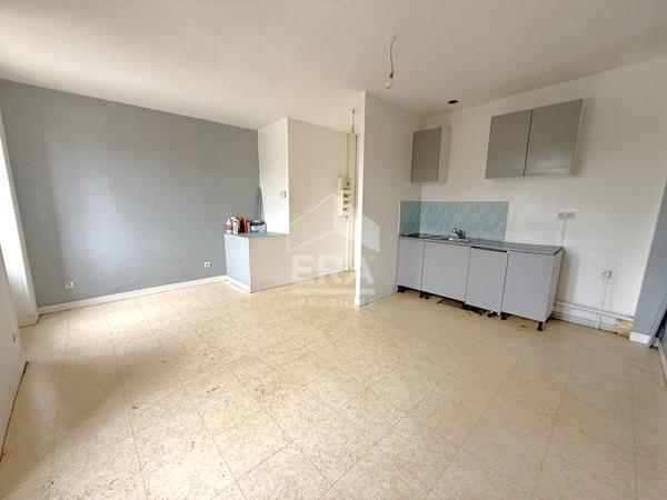 Local commercial de 118 m² avec 2 appartements