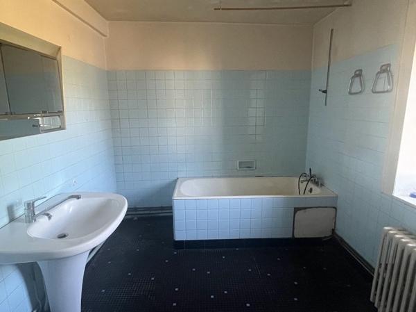 Maison à vendre 59 360 € Saint-Dizier-Leyrenne 5 p 87 m² DPE F