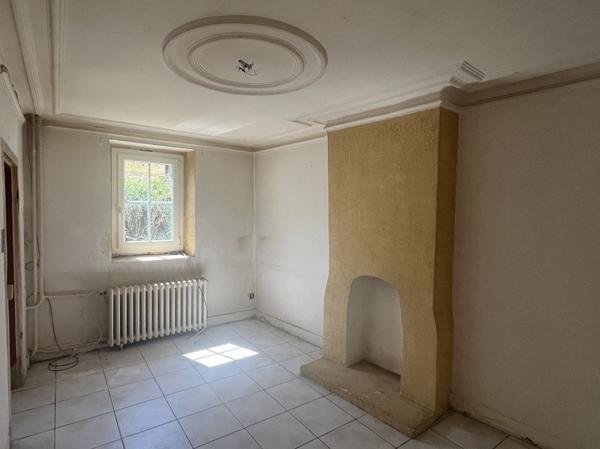 Maison à vendre 59 360 € Saint-Dizier-Leyrenne 5 p 87 m² DPE F
