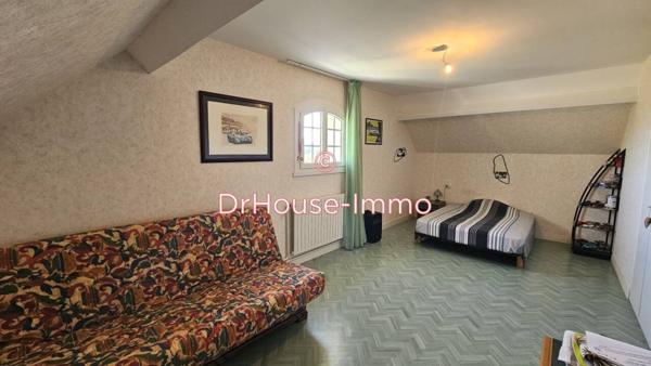 Maison à vendre 6 pièces de 197 m²