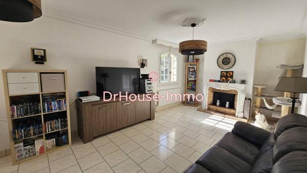 Maison à vendre 6 pièces de 197 m²