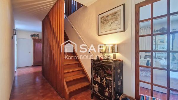 Individuelle, 5 chambres, jardin et garage...