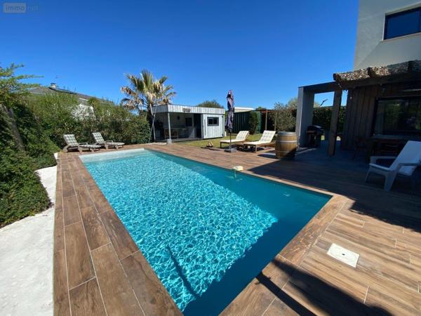 Maison individuelle à vendre à Saint-Médard-en-Jalles en Gironde (33160), ref : 032/1611   
Corbiac