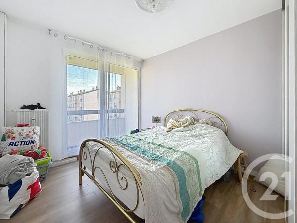 Appartement F5 à vendre  5 pièces - 86,25 m 2   LURE  - 70