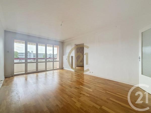Appartement F5 à vendre  5 pièces - 86,25 m 2   LURE  - 70
