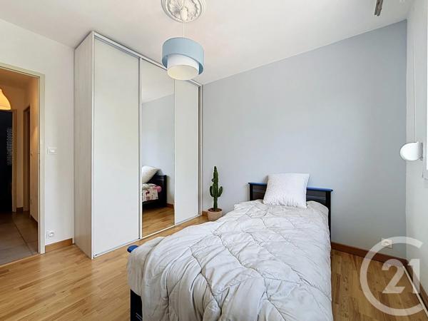 Appartement F5 à vendre  5 pièces - 86,25 m 2   LURE  - 70