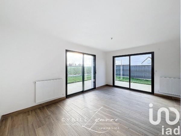 Maison 6 pièces de 114 m² à Mesnil-Raoul (76520)
