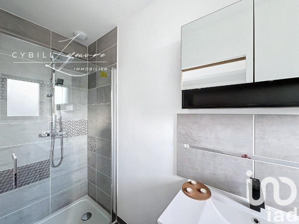 Maison 6 pièces de 114 m² à Mesnil-Raoul (76520)