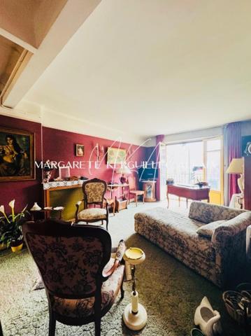 Appartement de 3 pièces, 2 chambres avec balcon, cave et box fermé