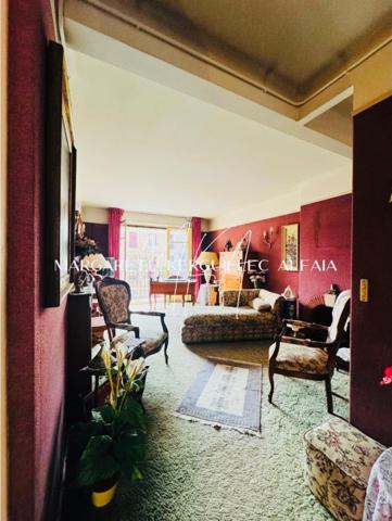 Appartement de 3 pièces, 2 chambres avec balcon, cave et box fermé