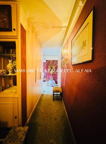 Appartement de 3 pièces, 2 chambres avec balcon, cave et box fermé