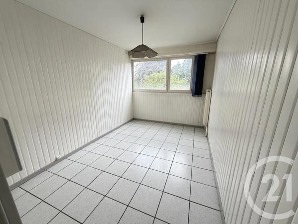 Appartement à vendre  4 pièces - 71,07 m 2   MONTBELIARD  - 25