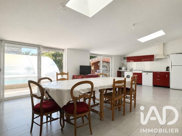 Immeuble à vendre 463,6 m² La Courneuve