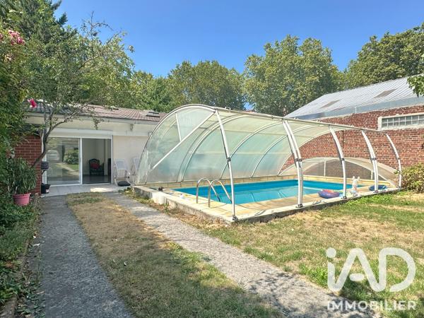 Immeuble à vendre 463,6 m² La Courneuve