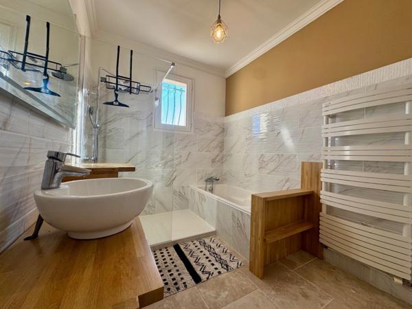 Dpt Gard (30), à vendre ALES maison P7