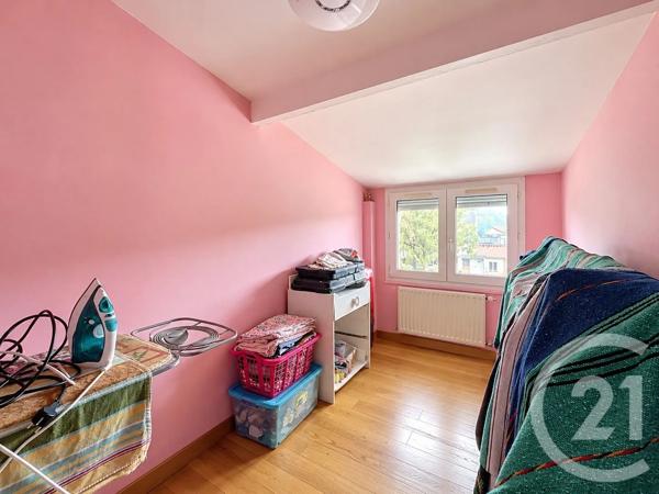 Maison à vendre  8 pièces - 154,88 m 2   MONTFERMEIL  - 93