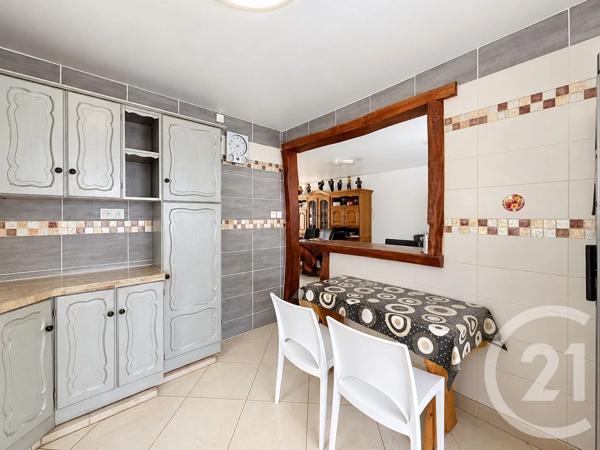 Maison à vendre  8 pièces - 154,88 m 2   MONTFERMEIL  - 93