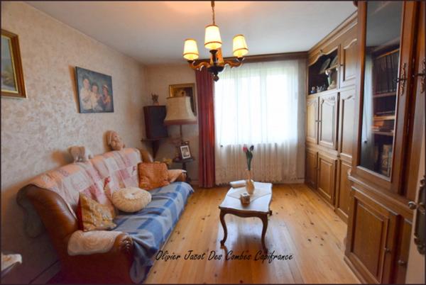 Maison à vendre 4 pièces NOMMAY (25)