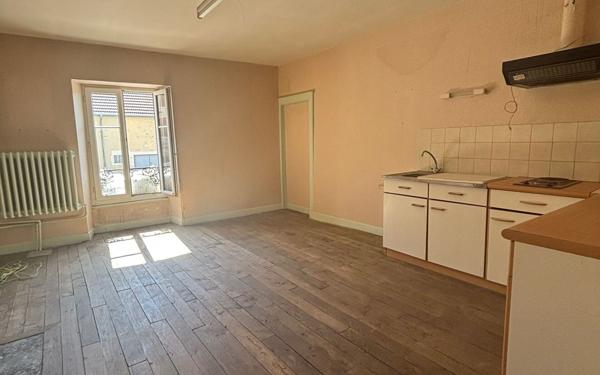 Maison à vendre    8 pièces •  Bourmont