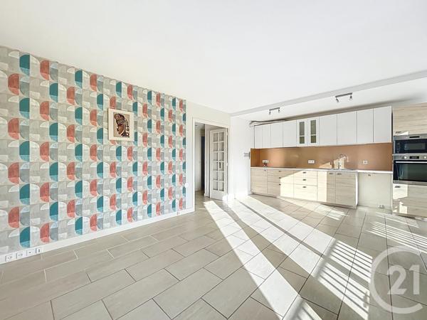 Appartement F5 à vendre  5 pièces - 84,42 m2 FRESNES - 94