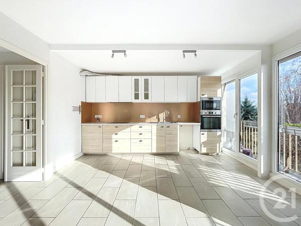 Appartement F5 à vendre  5 pièces - 84,42 m2 FRESNES - 94