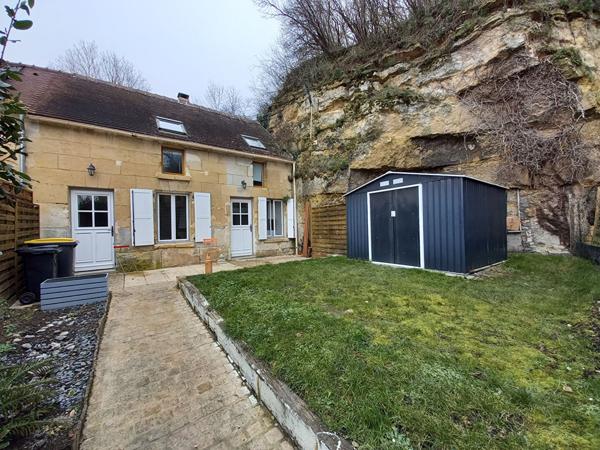 CHARS Maison T2 54 m2 avec jardin