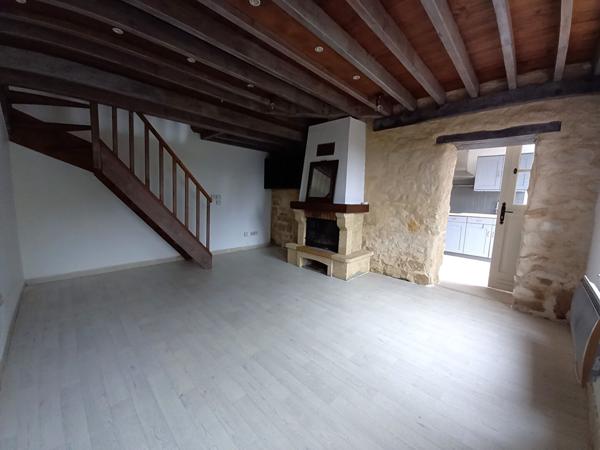 CHARS Maison T2 54 m2 avec jardin