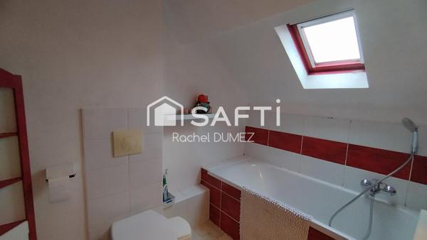 Au coeur de Montbazens, commerces et écoles à proximité