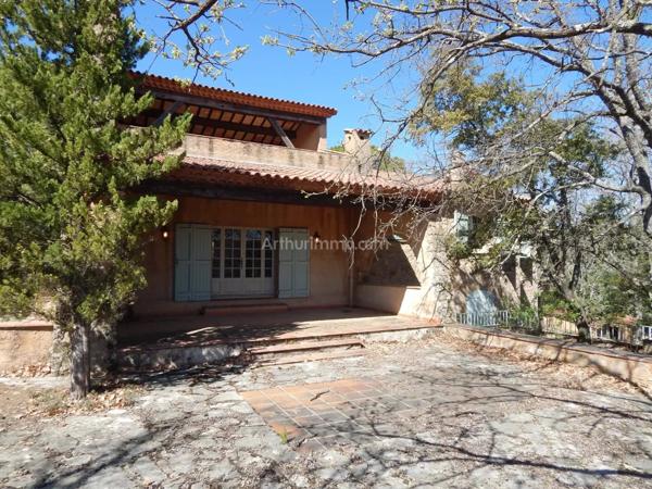 Vente Propriété 7 pièces 225 m2 à Salernes