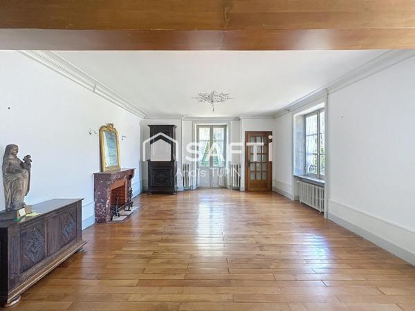 Magnifique maison en pierre à Salins-les-Bains