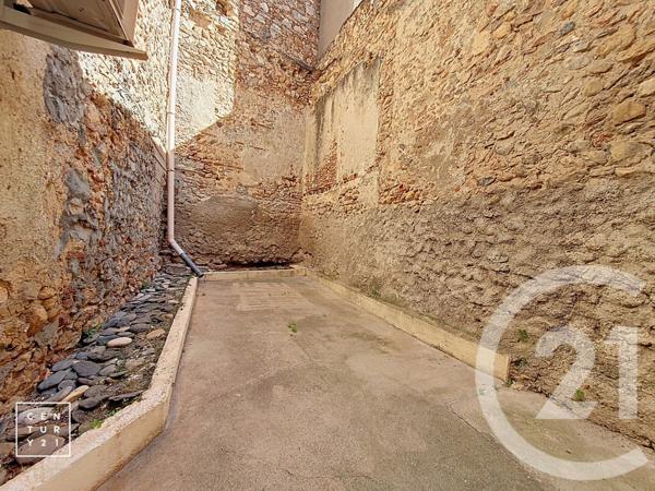 Immeuble à vendre  128,56 m2 BAIXAS - 66