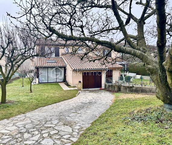 Maison traditionnelle de 91,63 m²