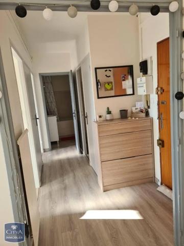 Appartement à louer 2 pièces 46.93m²