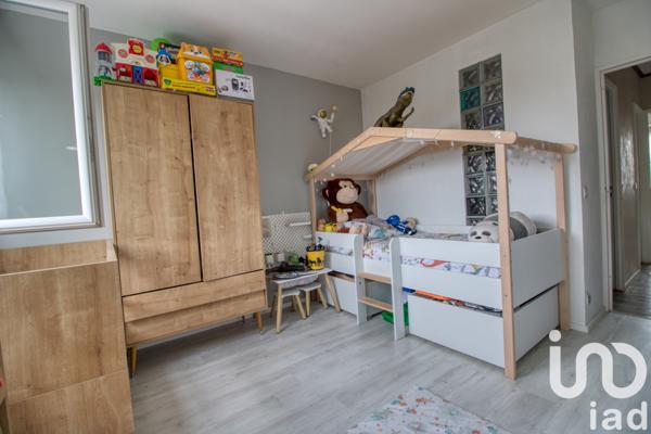 Appartement à vendre 4 pièces 73 m² Aubergenville