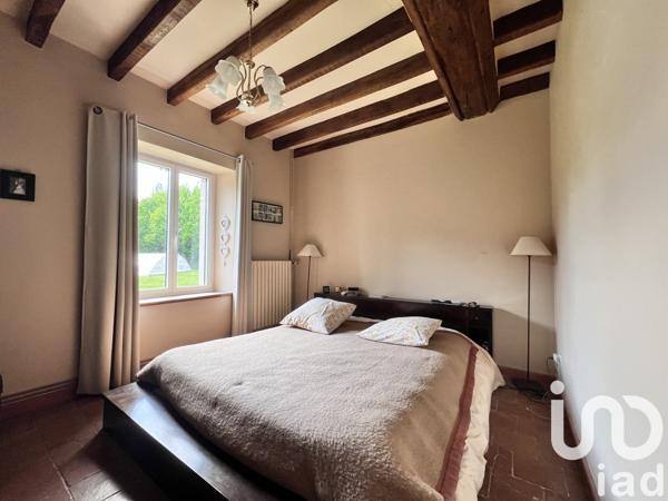 Maison 8 pièces de 198 m² à René (72260)