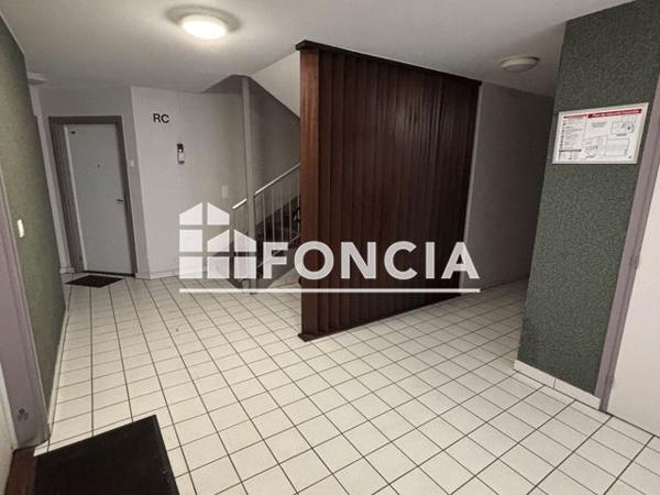 Location Studio 30 m² - 4 RUE DU CHATEL Gonesse 95500