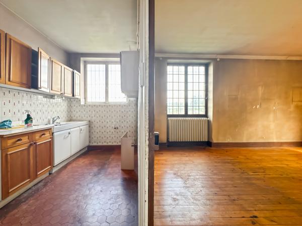 Massieux (01600) À Vendre Appartement Rez de Jardin plateau - Reyrieux