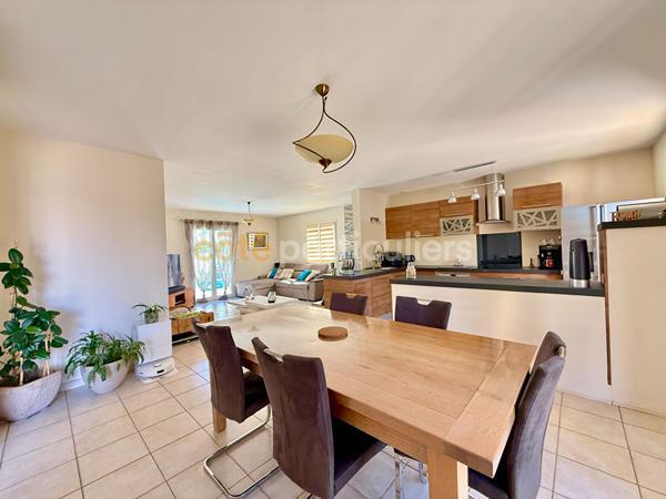 Vente Villa118 m² - 6 Pièces - LUNEL (34400)