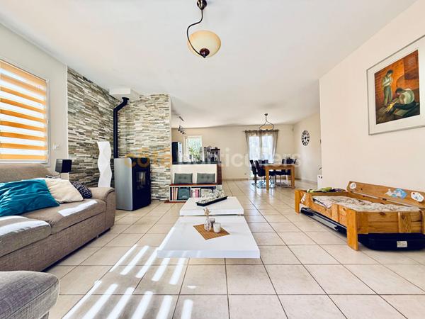 Vente Villa118 m² - 6 Pièces - LUNEL (34400)