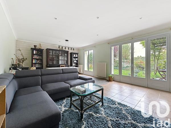 Maison à vendre 6 pièces 127 m² Rambouillet